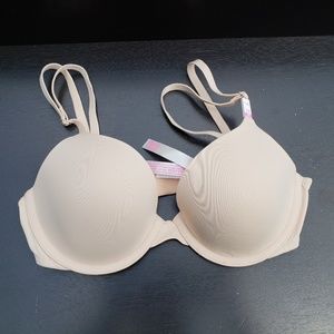 Pink victoria secret bra. Sz 34b. Nwt.